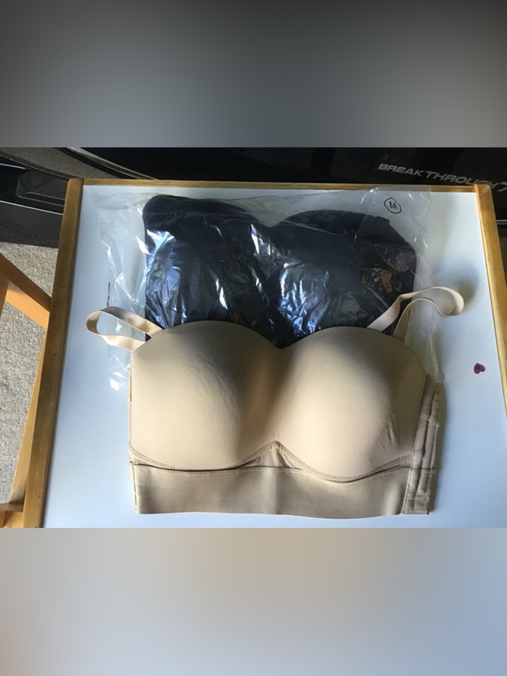 NWT Rhonda Shear Med. & Lrg.  2 Pack Beige & Black Crisscross Convertible Bras